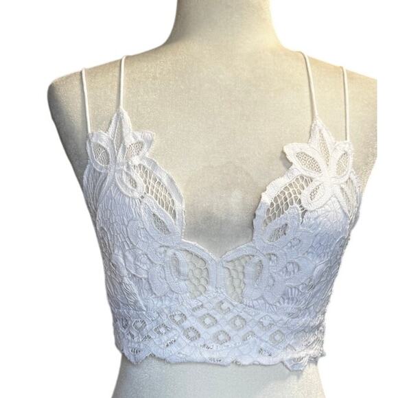 Free People FP One White Lace Bralette Size S-Boho Crochet Lace Criss-Cross Back - Picture 2 of 6